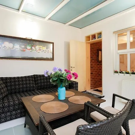 Newly Renovated Apartment-studio Apartman *