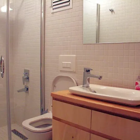 Newly Renovated Apartment-studio Стамбул