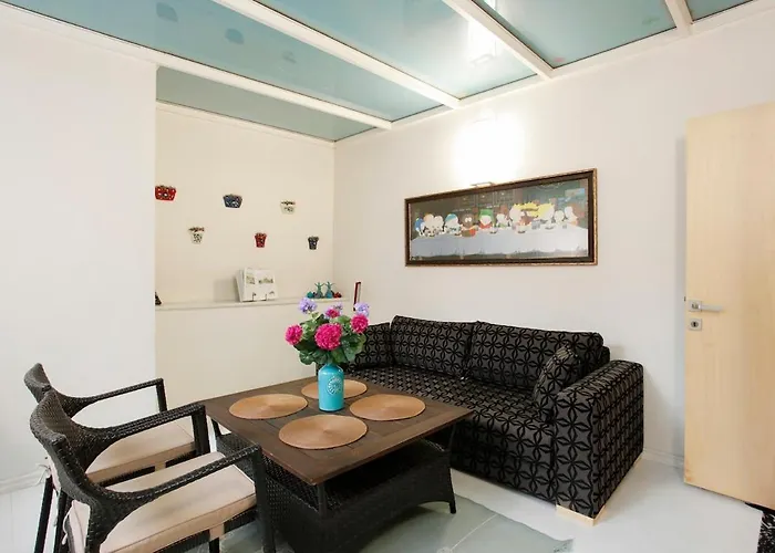 Newly Renovated Apartment-studio Apartmán